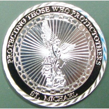 FBI Special Agent. Challenge Coin. 1.50". Silver Tone. 84b.