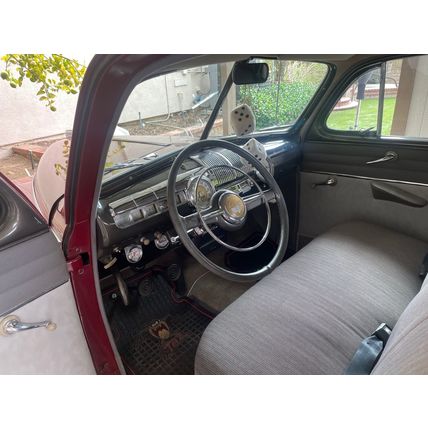 1948 Ford Super Deluxe