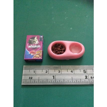 Cat Food Double Bowl with food box - pink 1:12th Dolls House Miniature