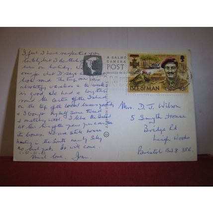 THa MANX COTTAGE, THE ISLE OF MAN used postcard by J> Salmon 1981 stamp #