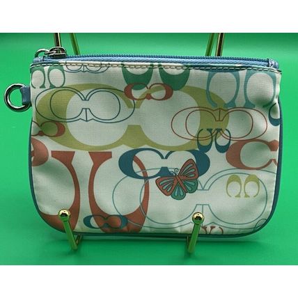 A Very Rare HTF Vintage Butterfly Print Coach Y2K Small Zip Coin Purse Wallet
