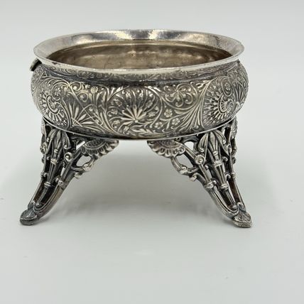 Antique Racine.SP. CO Silver Plate Salt Cellar Ornate Four Legs Rare 2.3”x3.3”
