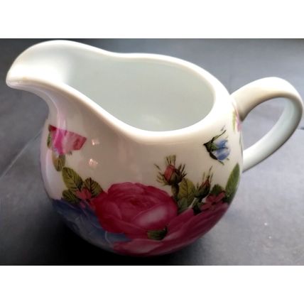 Vintage (1990's) Regal Spencer Fine China Pink Floral Milk Jug & Sugar Bowl Set.