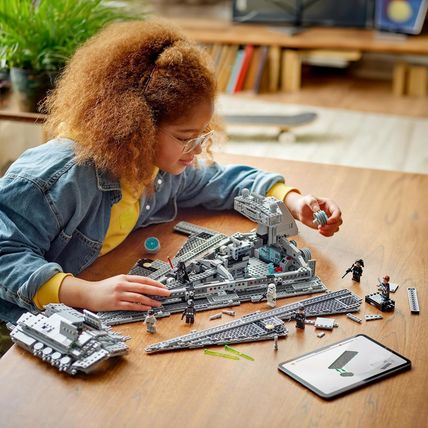 LEGO Star Wars Imperial Star Destroyer Building Toys Set - Birthday Gift Idea fo