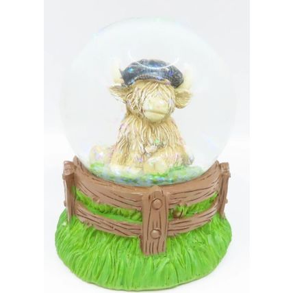 Highland Cow Snow Globe Glitter Wearing a Beret 9 CM Gift Home Deor
