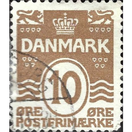 DENMARK, Triple wave lion, hearts, brown 1930, 10ore