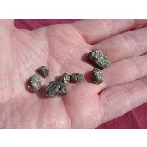E Pyrite 6 Pieces Raw Gridding Stones Metaphysical Energy Work