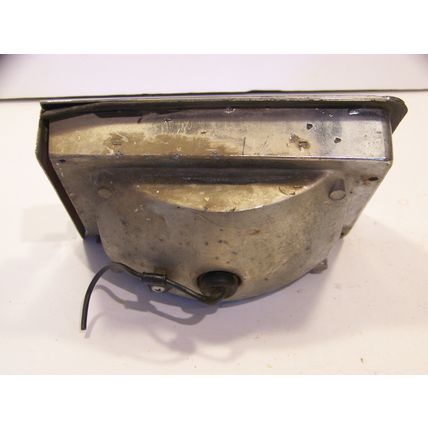 1967 CHRYSLER TOWN & COUNTRY RH INNER TAILLIGHT COMPLETE OEM