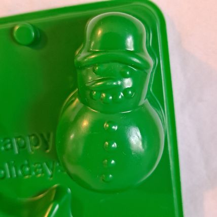 Lot 2 CHRISTMAS JELLO JIGGLERS MOLDS Jell-o Snowman Ornaments Snowflake Candy