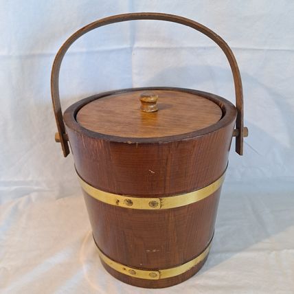 Vintage WOOD ICE BUCKET Barrel Brass Lid & Liner Handle 8" Wooden Barware Holder