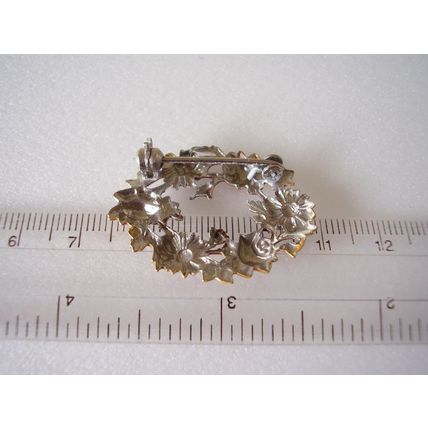 Vintage Brooch Brown & Gold Enamel Flower Open Circle Two-tone Wreath Ring Pin