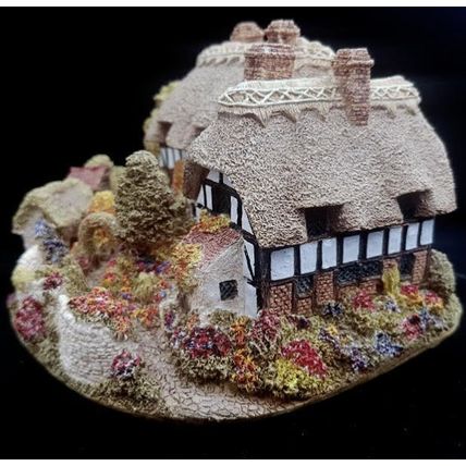 Lilliput Lane Crendon Manor Thatched Cottage Collectable Vintage Ornament