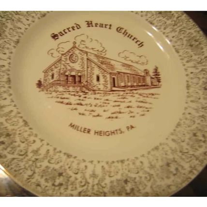 VINTAGE 10" SACRED HEART CHURCH MILLER HEIGHTS PA PORCELAIN COMMEMORATIVE PLATE