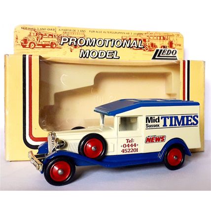 BOXED MODEL VAN * MID-SUSSEX TIMES - PACKARD 1936 by LLEDO 1986 - VERY GOOD