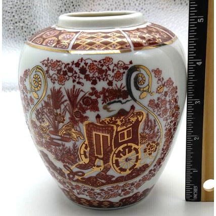 Porcelain Floral Carriage Vase 5 1/2" H Red Gold Trim Decorative Vase Home Decor