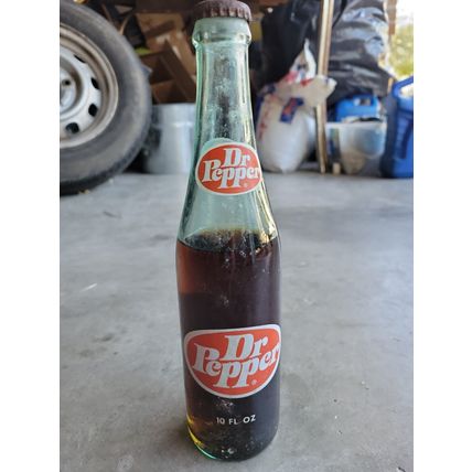 Dr Pepper Green Glass 1980 Partially Full 10 Oz Reno NV Painted Label Rusty NOS