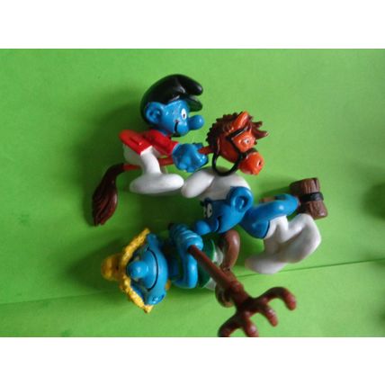Job lot of 9 modern smurfs hobby horse brainy judo gift rake gold wreath doctor