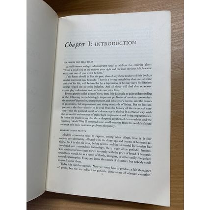 1953 "ECONOMICS AN INTRODUCTORY ANALYSIS" 1.3kg THICK HARDBACK BOOK (P7)