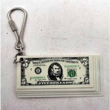 1977 Money Keychain USA Dollar Bills Plastic Novelty Currency Vintage Fob Purse
