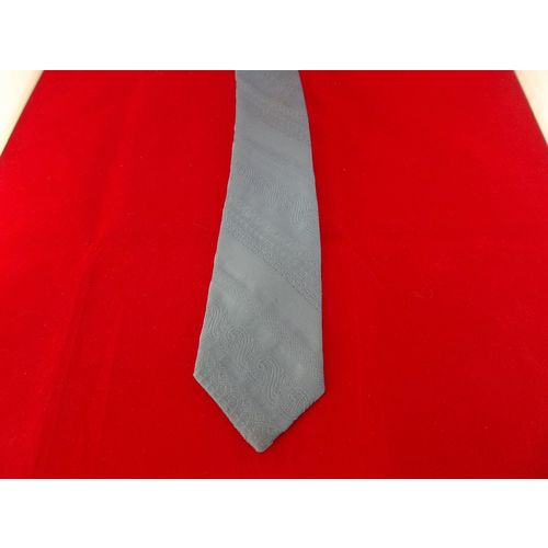 Hansom Harvey's Men's Wear Blue 3-1/8" 100% Polyester Neck Tie