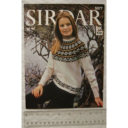 Vintage: Sirdar 5577 colourful sweater, DK, 34-40 inch, 86-102 cm