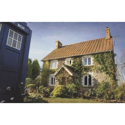Dr Who Amelia Pond Leadworth Gloucester Home TV Show Postcard