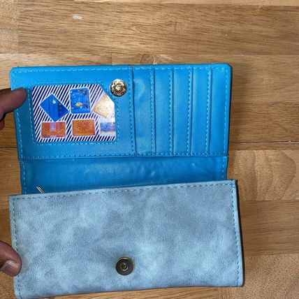 Women’s purse blue leather