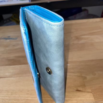 Women’s purse blue leather