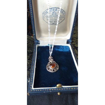 Antique Vintage 1940-s 925 Sterling Silver Natural Amber Pendant & 18 Inch Chain
