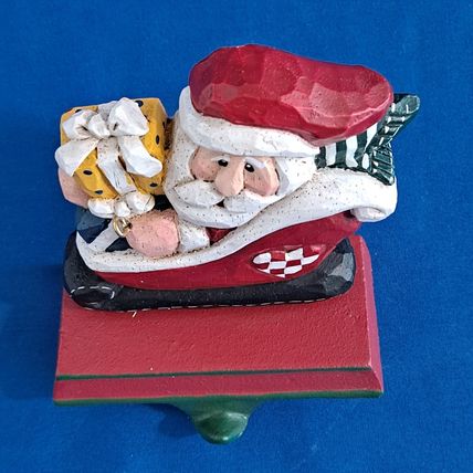 Midwest SANTA SLEIGH Christmas STOCKING HANGER Of Cannon Falls Mantel Holder