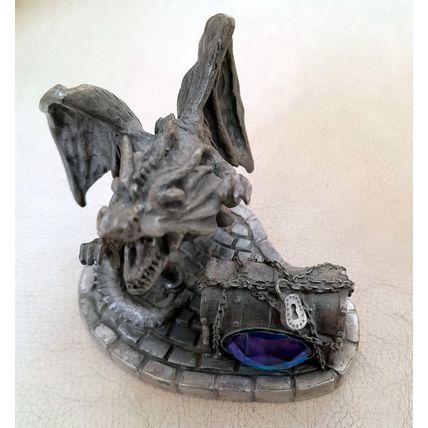 Tudor Mint - The Ferocious Dragon by Sally Clarke #3865
