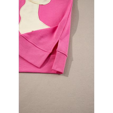 Strawberry Pink Contrasting Color Ribbon Bow Front Patch Loose Tee with Slits