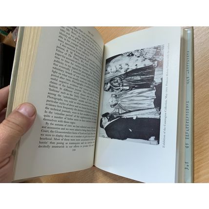 1961 1ST EDITION C WILLETT CUNNINGTON "LOOKING OVER MY SHOULDER" HB BOOK (P4)
