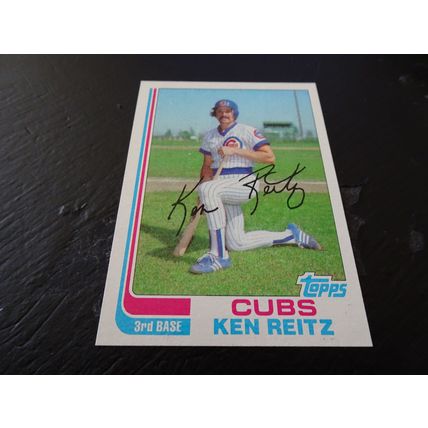 1982 Topps Card # 245A Ken Reitz Near Mint (7) Chicago Cubs
