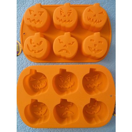 "2 HALLOWEEN JACK-O-LANTERN PUMPKIN SILICONE BAKING MOLDS MUFFIN PANS CUPCAKE"