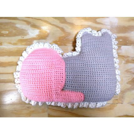 Plush Crochet Cat/Kitten Amigurumi Style/ Heavy Yarn Easter Handmade/VTG - 18"
