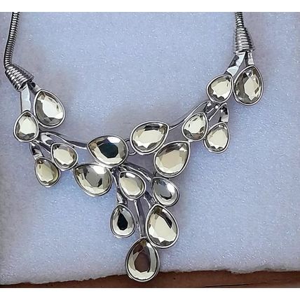 Per Una Necklace