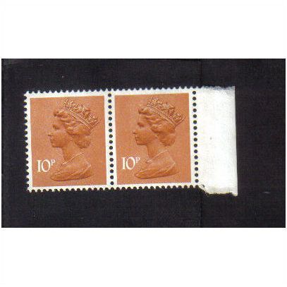 1976 GB Q.E.11 10P ORANGE-BROWN MARGINAL PAIR mnh SGX886