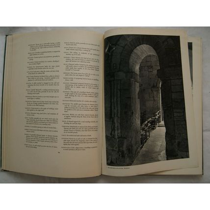 1952 English Parish Churches by Graham Hutton, 226 photographs, 1st edition
