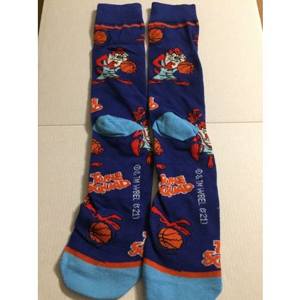 NEW Space Jam Crew Socks Men Shoe Size 8-12 - Tazmanian Devil