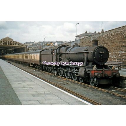 pu2461 - Cornwall - Engine No.7909 at Penzance Station - print 6x4
