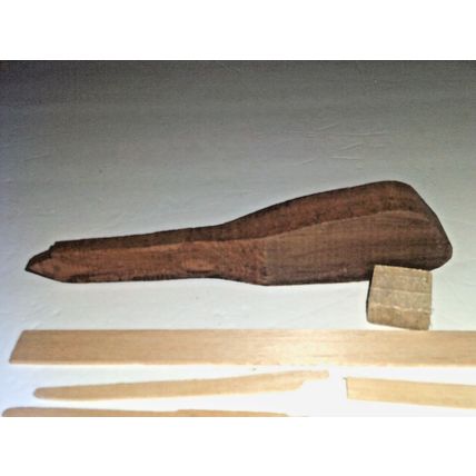 Douglas Model Co. Utah Solid wood model kit SIKORSKY HELICOPTER 1943 Rare