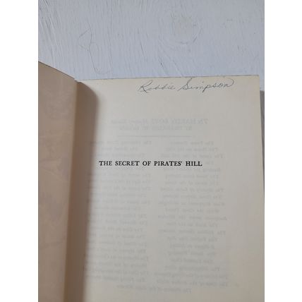 The secret of pirates hill Hardy boys Franklin Dixon hardcover book 36 fiction