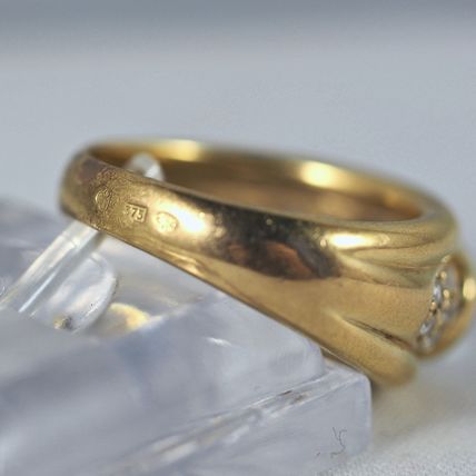 Massive solid gold ring with blue bezel set topaz Stamped fine gold jewelry