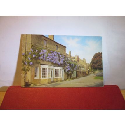 WISTARIA COTTAGE, BROADWAY WORCESTERSHIRE , used postcard by J. Salmon 1983 pm =