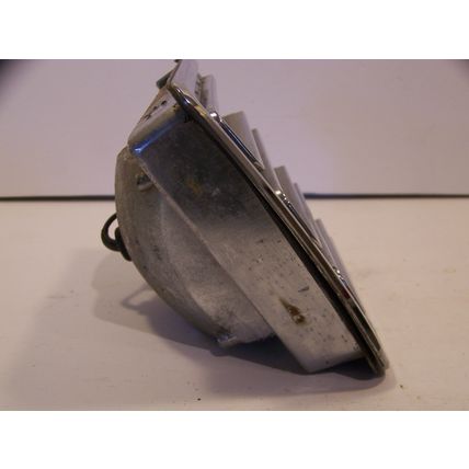 1967 CHRYSLER TOWN & COUNTRY RH INNER TAILLIGHT COMPLETE OEM