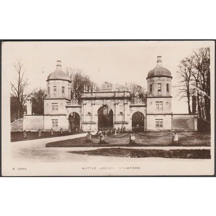 Bottle Lodges, Stamford, Cambridgeshire, 1911 - WH Smith RP Postcard