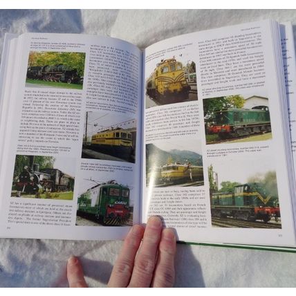 Complete Encyclopedia of Locomotives HC 2009 NEW Micro De Cet Alan Kent