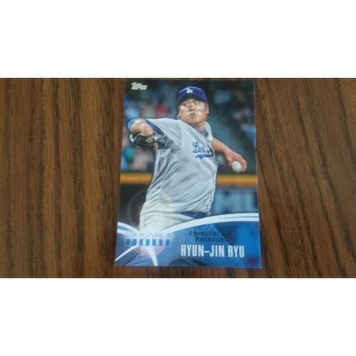2014 Topps The Future Is Now Card # FN-15 Hyun-Jin Ryu Mint (9) LA Dodgers