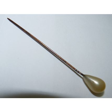 Antique Hatpin , Brass and Pearlmother, L 7.2 cm